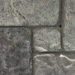 Carreau en béton décoratif – Motif labyrinthe gris