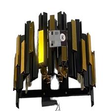 Luminaire noir et or élégant