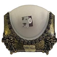 Luminaire doré ancien élégant